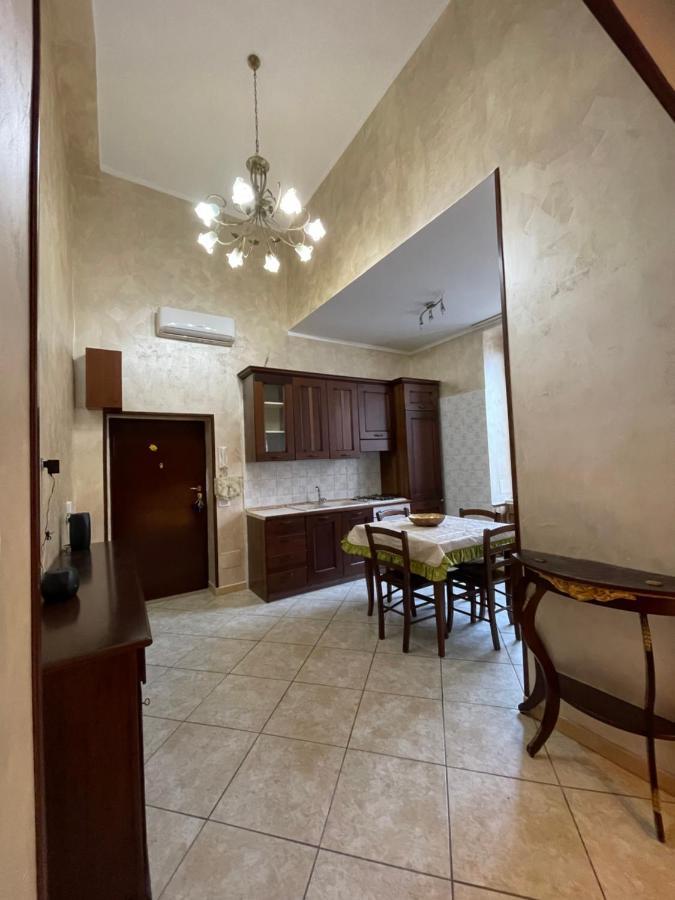 Appartement Casa Di Nonna Bertina à Naples Extérieur photo