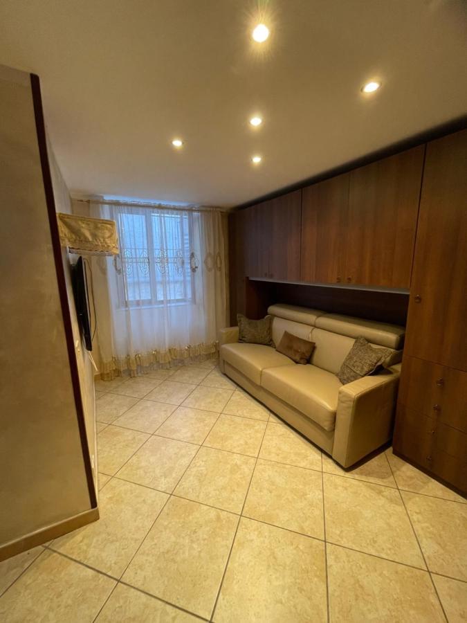 Appartement Casa Di Nonna Bertina à Naples Extérieur photo