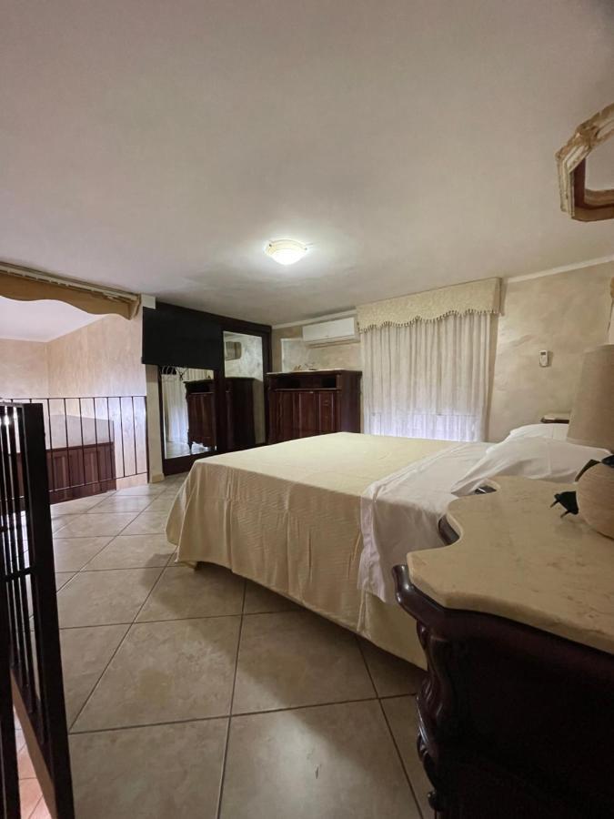 Appartement Casa Di Nonna Bertina à Naples Extérieur photo